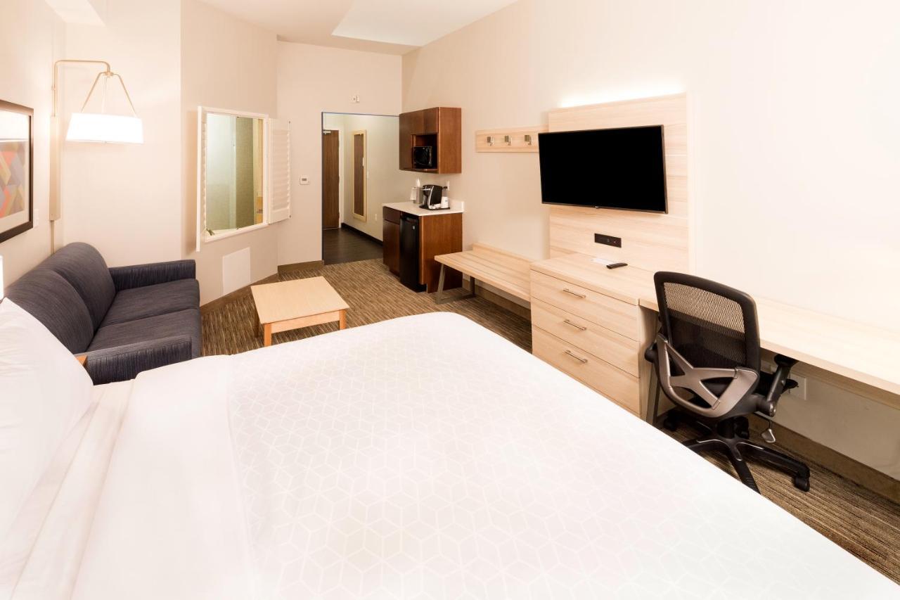 Holiday Inn Express Hotel & Suites Bay City By Ihg Exteriör bild
