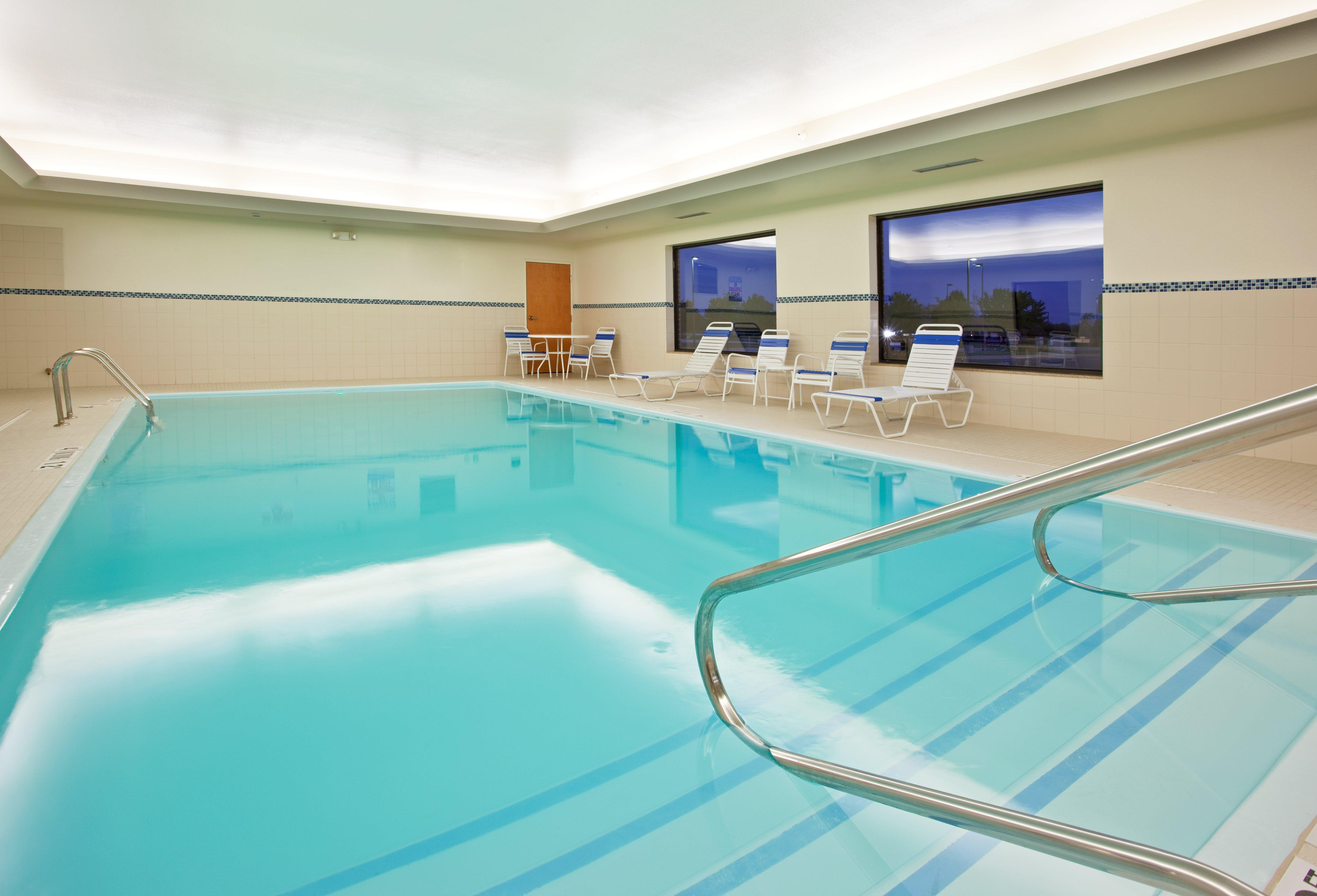 Holiday Inn Express Hotel & Suites Bay City By Ihg Exteriör bild